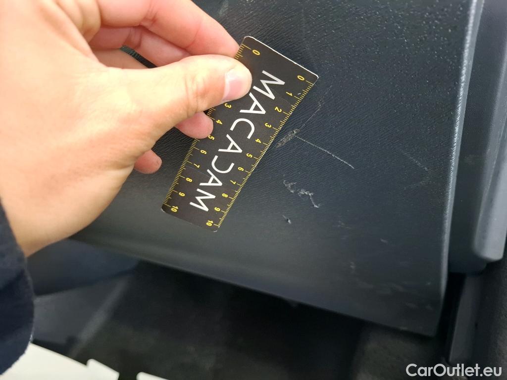  Renault  Kangoo RENAULT  Express / 2013 / 4P / Fourgonnette Grand Confort TCe 115 EDC #12