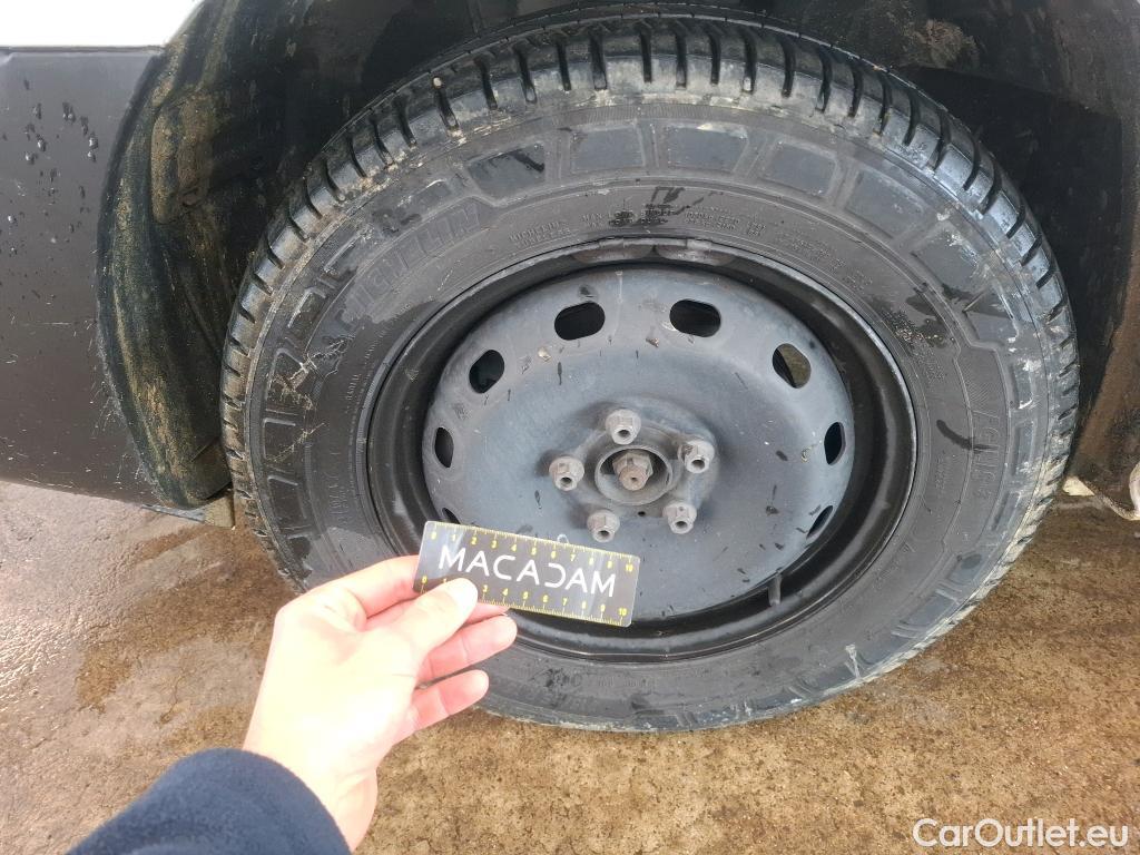  Renault  Trafic  Fourgon L1H1 1000 Confort 1.6 dCi 95CV BVM6 E6dT #13