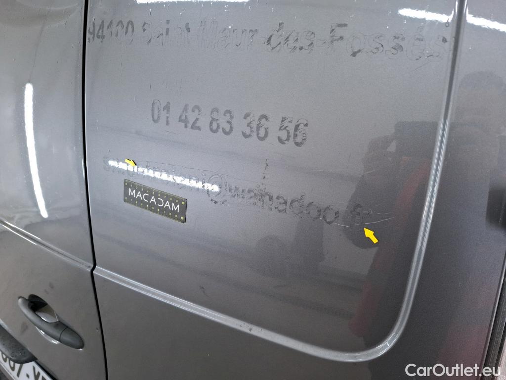  Renault  Kangoo RENAULT  Express / 2013 / 4P / Fourgonnette Grand Confort TCe 115 EDC #34