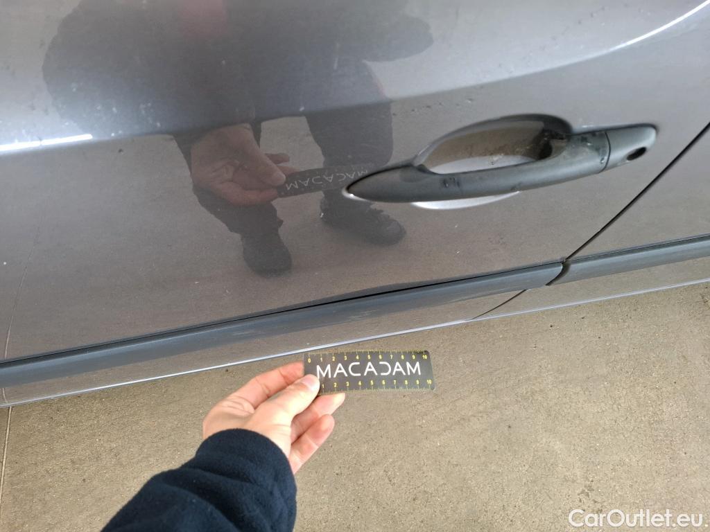  Renault  Kangoo RENAULT  Express / 2013 / 4P / Fourgonnette Grand Confort TCe 115 EDC #45