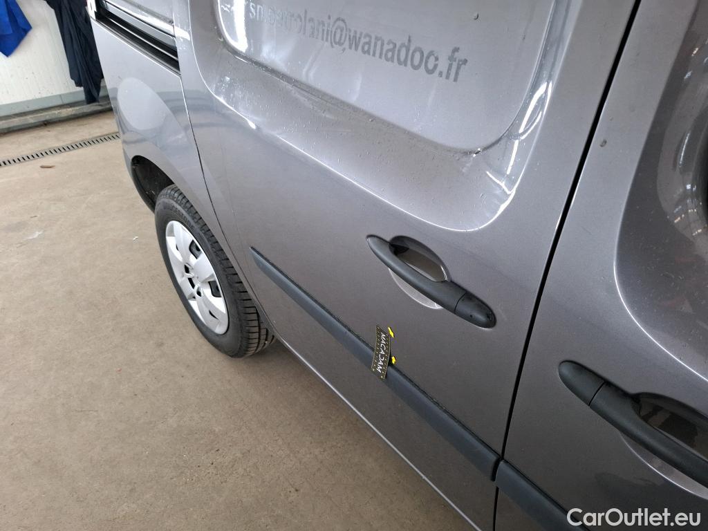  Renault  Kangoo RENAULT  Express / 2013 / 4P / Fourgonnette Grand Confort TCe 115 EDC #50