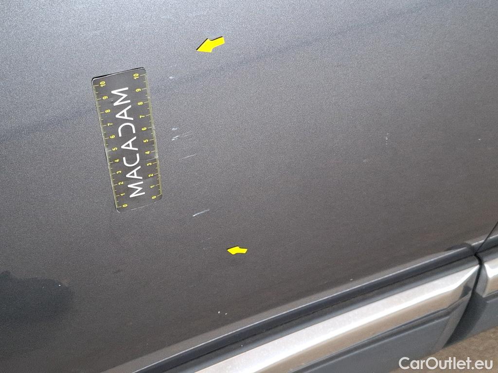  Peugeot  5008  Allure Pack 2.0 HDi 175CV BVA8 7 Sieges E6d #38