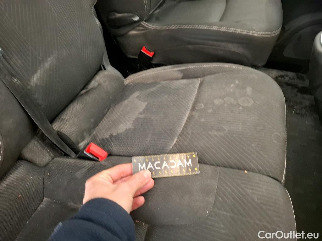  Renault  Trafic  Fourgon L1H1 1000 Confort 1.6 dCi 95CV BVM6 E6dT #24