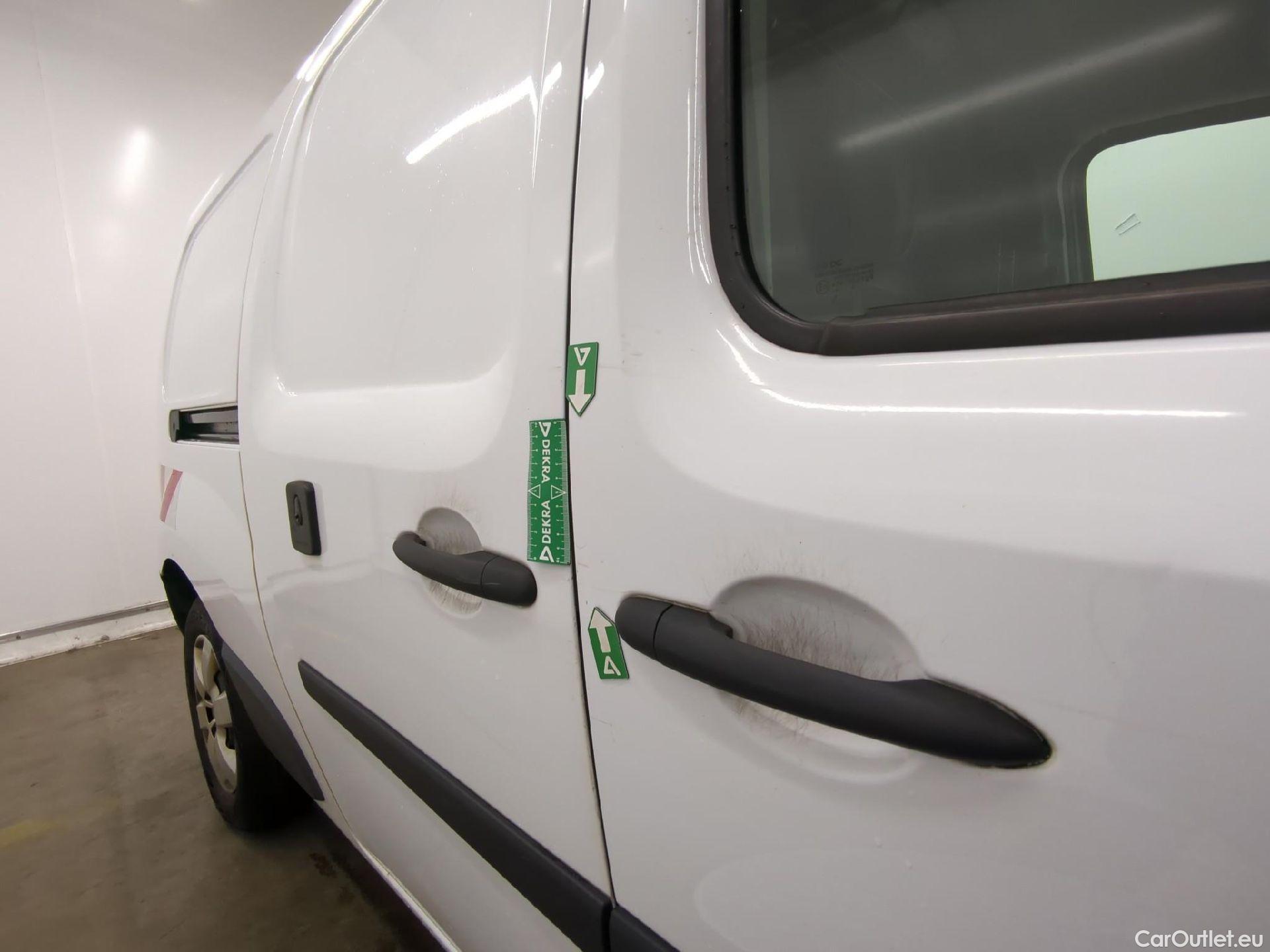  Renault  Kangoo  II Express Maxi Extra (Série Spéciale) 1.5 dCi 95CV BVM6 E6dT #37