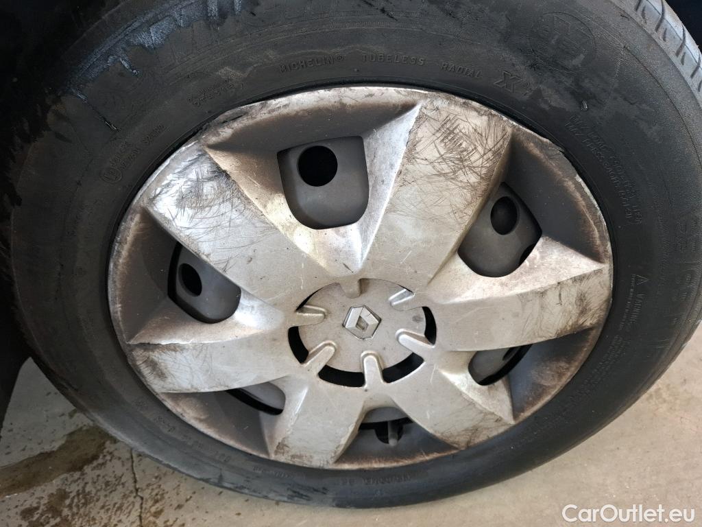  Renault  Kangoo  II Express Maxi Extra (Série Spéciale) 1.5 dCi 95CV BVM6 E6dT #58