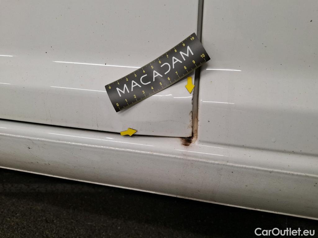  Volkswagen  Caddy VOLKSWAGEN  Van / 2015 / 4P / Fourgonnette 2.0 TDI 75 Business Line #2