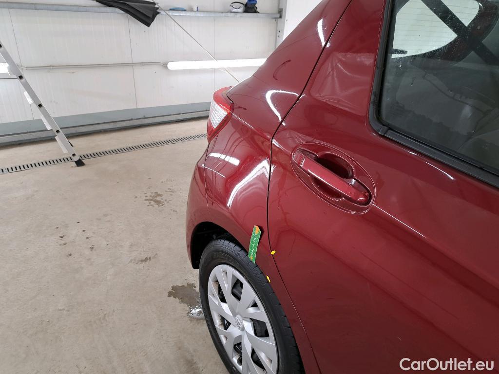  Toyota  Yaris TOYOTA  Hybride 5p Berline 15 VVT I HYBRID France #3