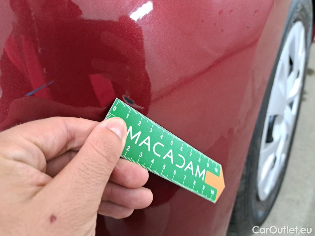  Toyota  Yaris TOYOTA  Hybride 5p Berline 15 VVT I HYBRID France #14