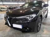  Alfa Romeo   STELVIO ALFA ROMEO / 2017 / 5P / SUV 2.2 TD 160 CV SUPER BUSINESS AT8 RWD #47