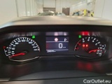 Peugeot  2008 PEUGEOT  / 2019 / 5P / CROSSOVER BLUEHDI 130 EAT8 ALLURE S/S AUT. #4