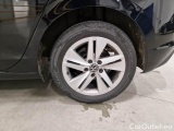  Volkswagen  Golf  VOLKSWAGEN / 2019 / 5P / BERLINA 2.0 TDI SCR 85KW LIFE DSG #19