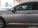  Volkswagen  Passat VOLKSWAGEN  / 2019 / 5P / STATION WAGON VAR. 2.0TDI SCR EVO 110KW BUSINESS DSG #50