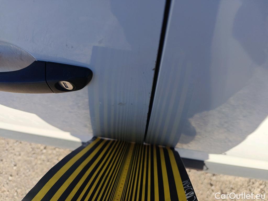  Citroen  Berlingo CITROEN  COMBI Talla M BlueHDi 100 S&S LIVE (IND) #14