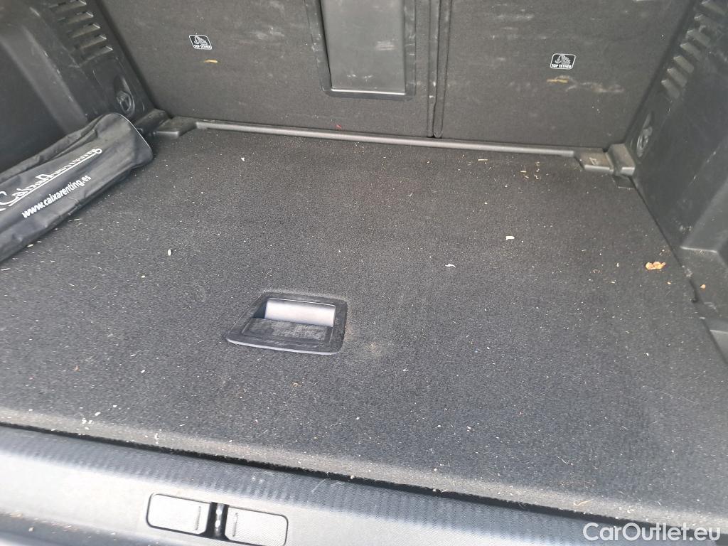  Peugeot  3008 PEUGEOT  / 2020 / 5P / todoterreno 1.5 BlueHDi 96kW (130CV) S&S Active Pack (AC4) #28