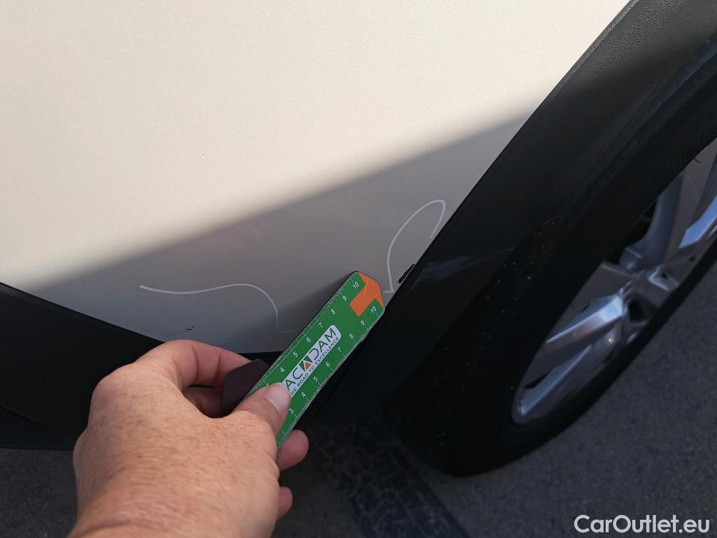  Peugeot  3008 PEUGEOT  / 2020 / 5P / todoterreno 1.5 BlueHDi 96kW (130CV) S&S Active Pack (AC4) #35