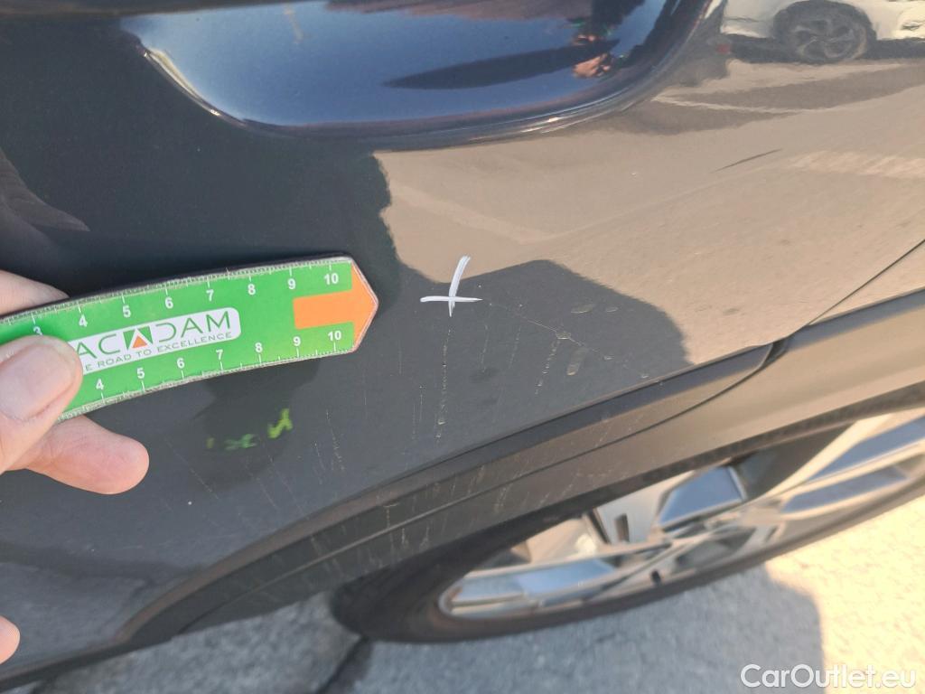  KIA  STONIC KIA  / 2017 / 5P / todoterreno 1.0 T-GDi 88kW (120CV) MHEV iMT GT Line #23