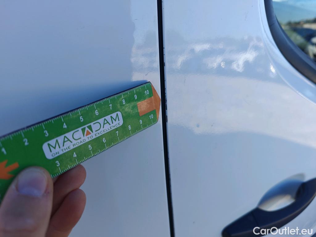  Citroen  Berlingo CITROEN  COMBI Talla M BlueHDi 100 S&S LIVE (IND) #28