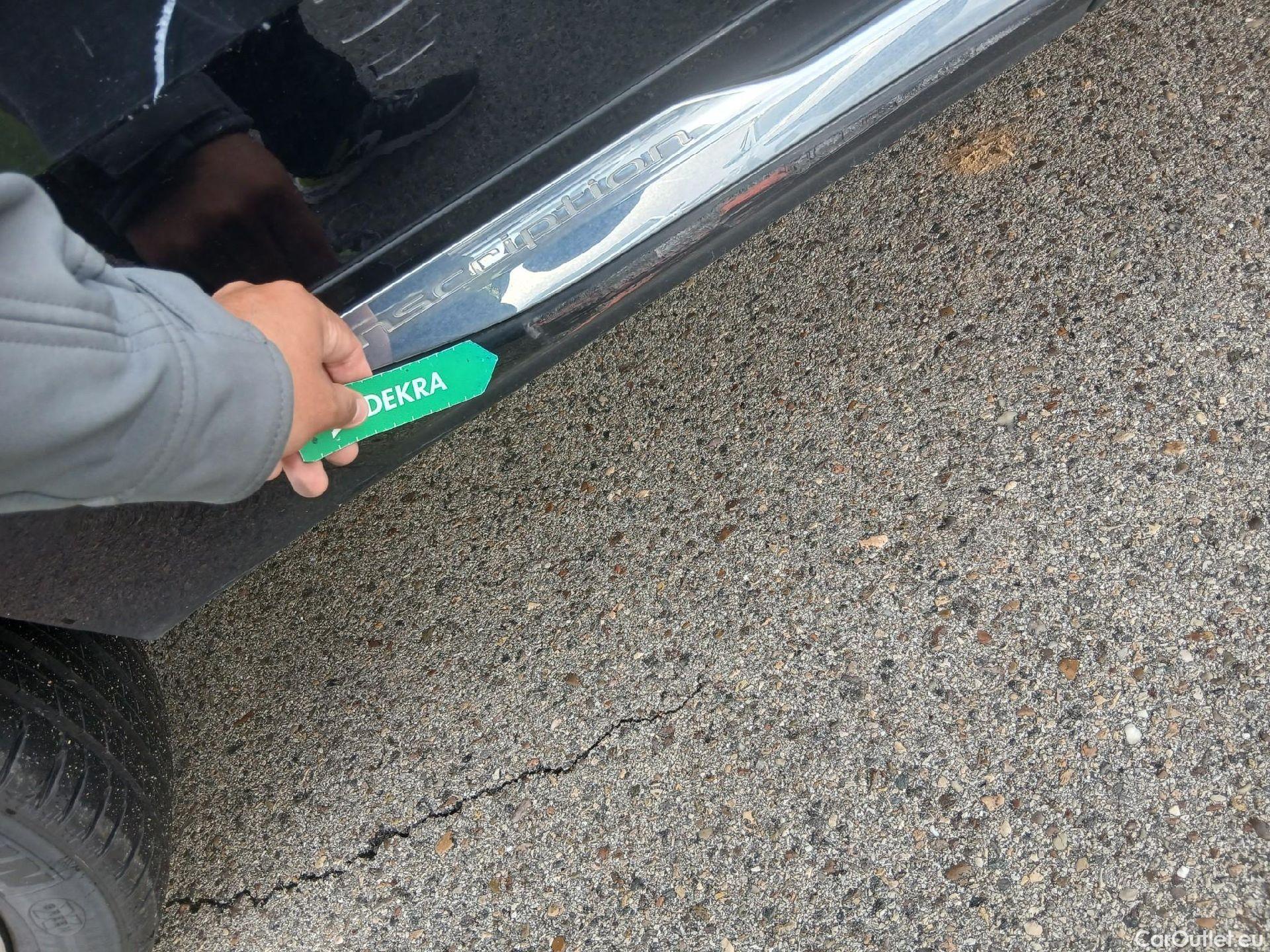  Volvo  XC60 VOLVO  / 2017 / 5P / todoterreno 2.0 T8 AWD Inscription Auto #35