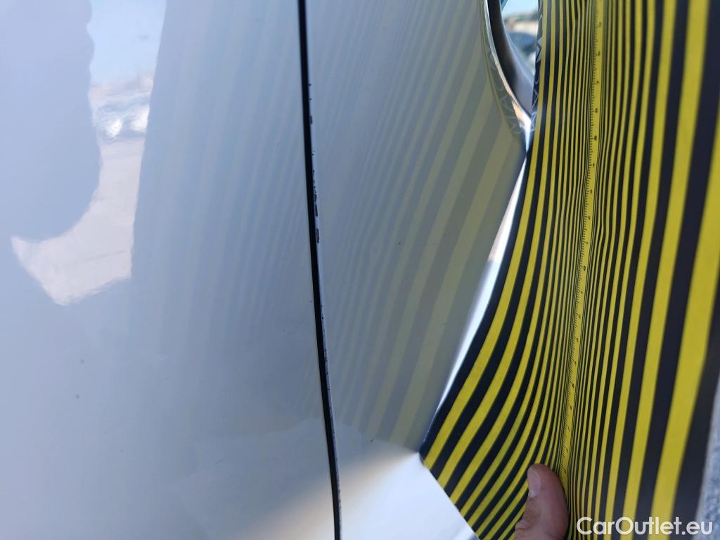  Citroen  Berlingo CITROEN  COMBI Talla M BlueHDi 100 S&S LIVE (IND) #26