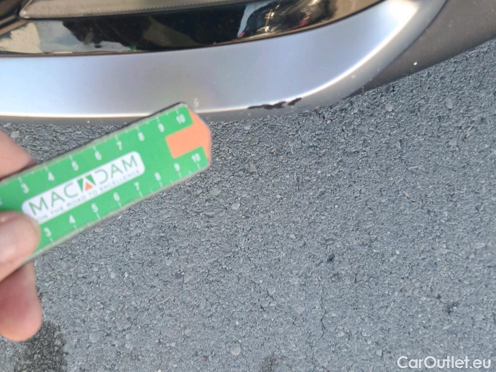  KIA  STONIC KIA  / 2017 / 5P / todoterreno 1.0 T-GDi 88kW (120CV) MHEV iMT GT Line #34