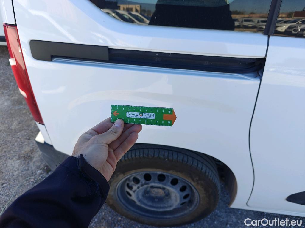  Citroen  Berlingo CITROEN  COMBI Talla M BlueHDi 100 S&S LIVE (IND) #56