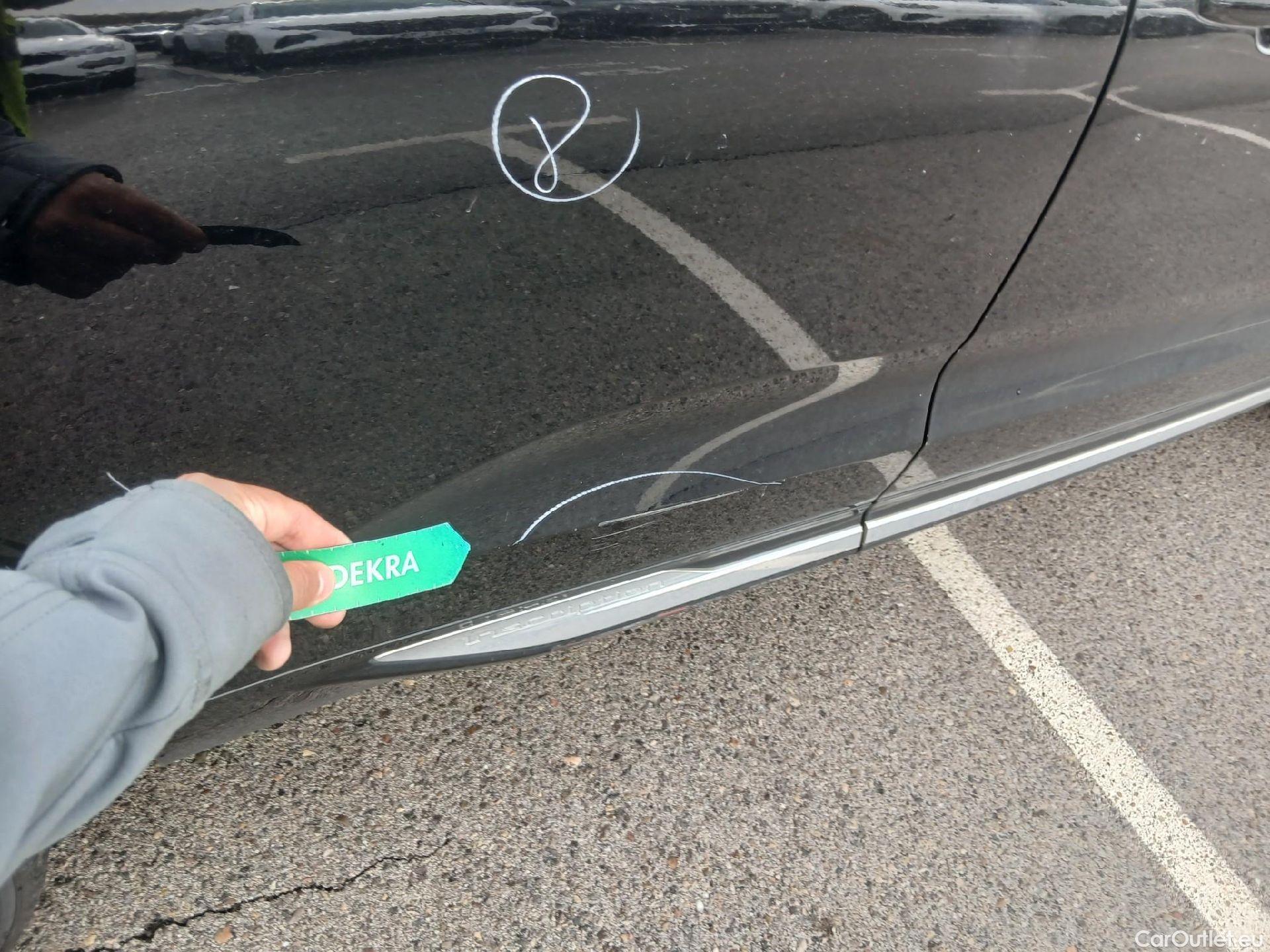  Volvo  XC60 VOLVO  / 2017 / 5P / todoterreno 2.0 T8 AWD Inscription Auto #31