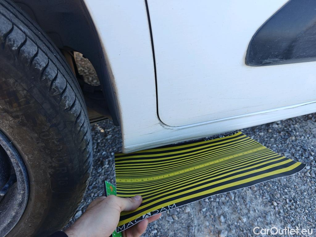  Citroen  Berlingo CITROEN  COMBI Talla M BlueHDi 100 S&S LIVE (IND) #21