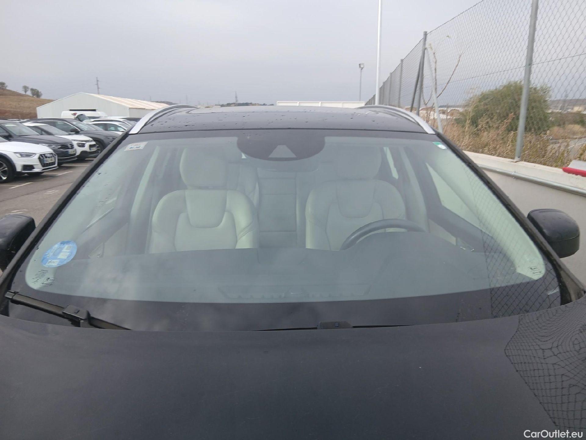  Volvo  XC60 VOLVO  / 2017 / 5P / todoterreno 2.0 T8 AWD Inscription Auto #12