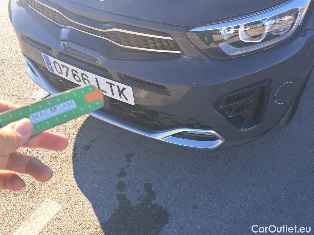  KIA  STONIC KIA  / 2017 / 5P / todoterreno 1.0 T-GDi 88kW (120CV) MHEV iMT GT Line #26