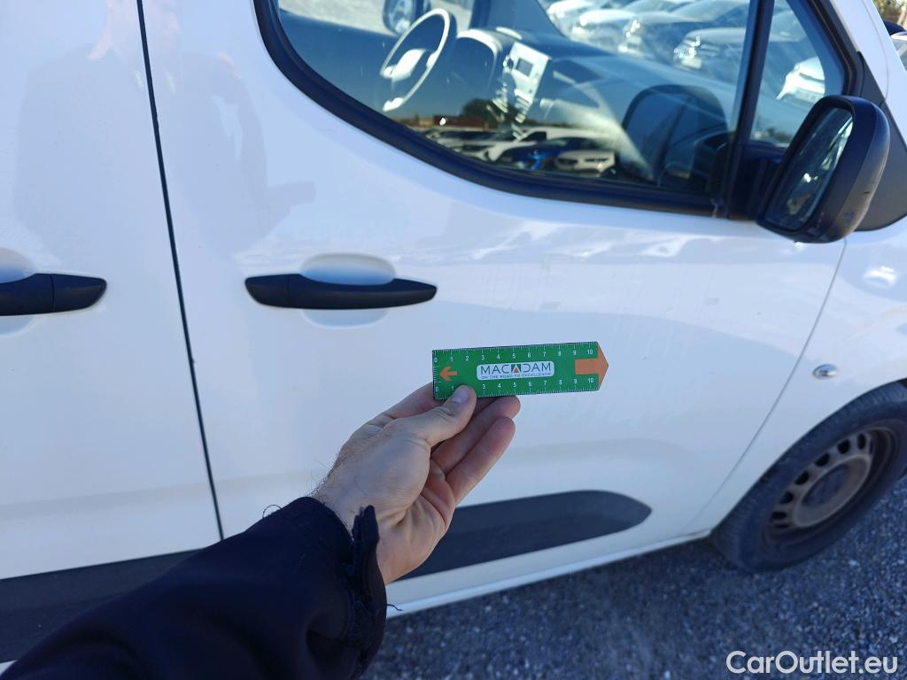  Citroen  Berlingo CITROEN  COMBI Talla M BlueHDi 100 S&S LIVE (IND) #25