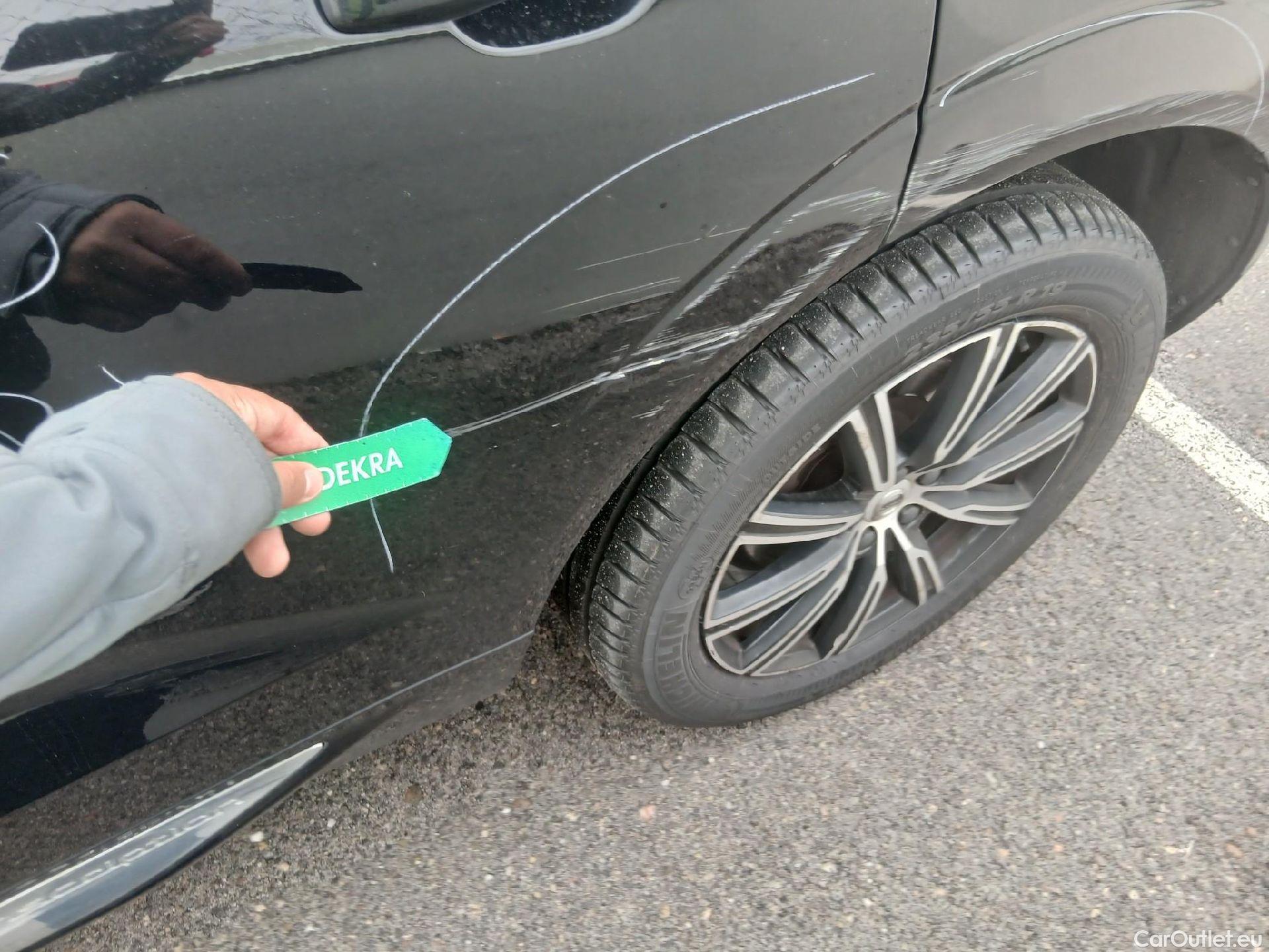  Volvo  XC60 VOLVO  / 2017 / 5P / todoterreno 2.0 T8 AWD Inscription Auto #24