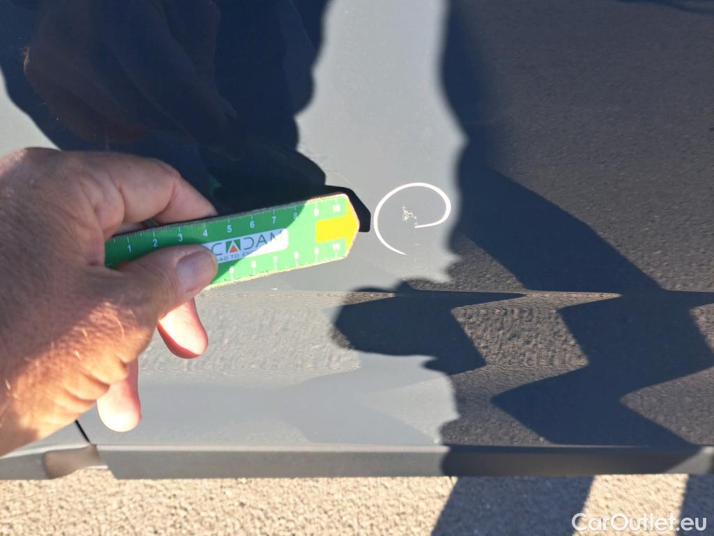  KIA  STONIC KIA  / 2017 / 5P / todoterreno 1.0 T-GDi 88kW (120CV) MHEV iMT GT Line #30