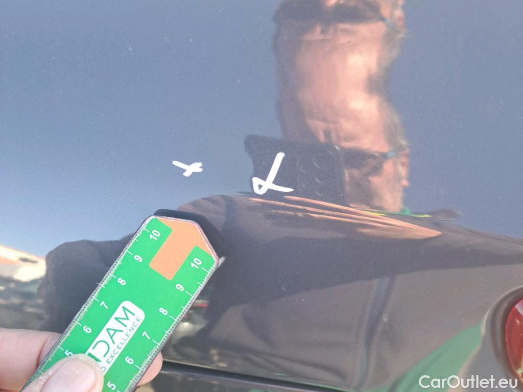  KIA  STONIC KIA  / 2017 / 5P / todoterreno 1.0 T-GDi 88kW (120CV) MHEV iMT GT Line #7