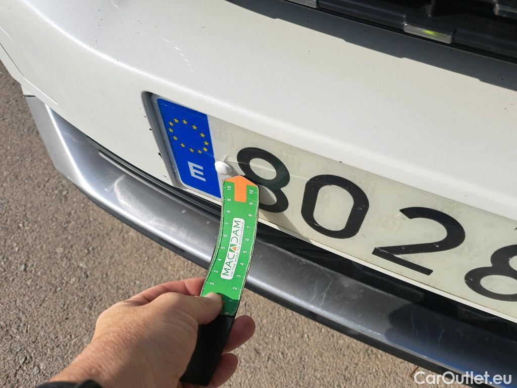  Peugeot  3008 PEUGEOT  / 2020 / 5P / todoterreno 1.5 BlueHDi 96kW (130CV) S&S Active Pack (AC4) #41