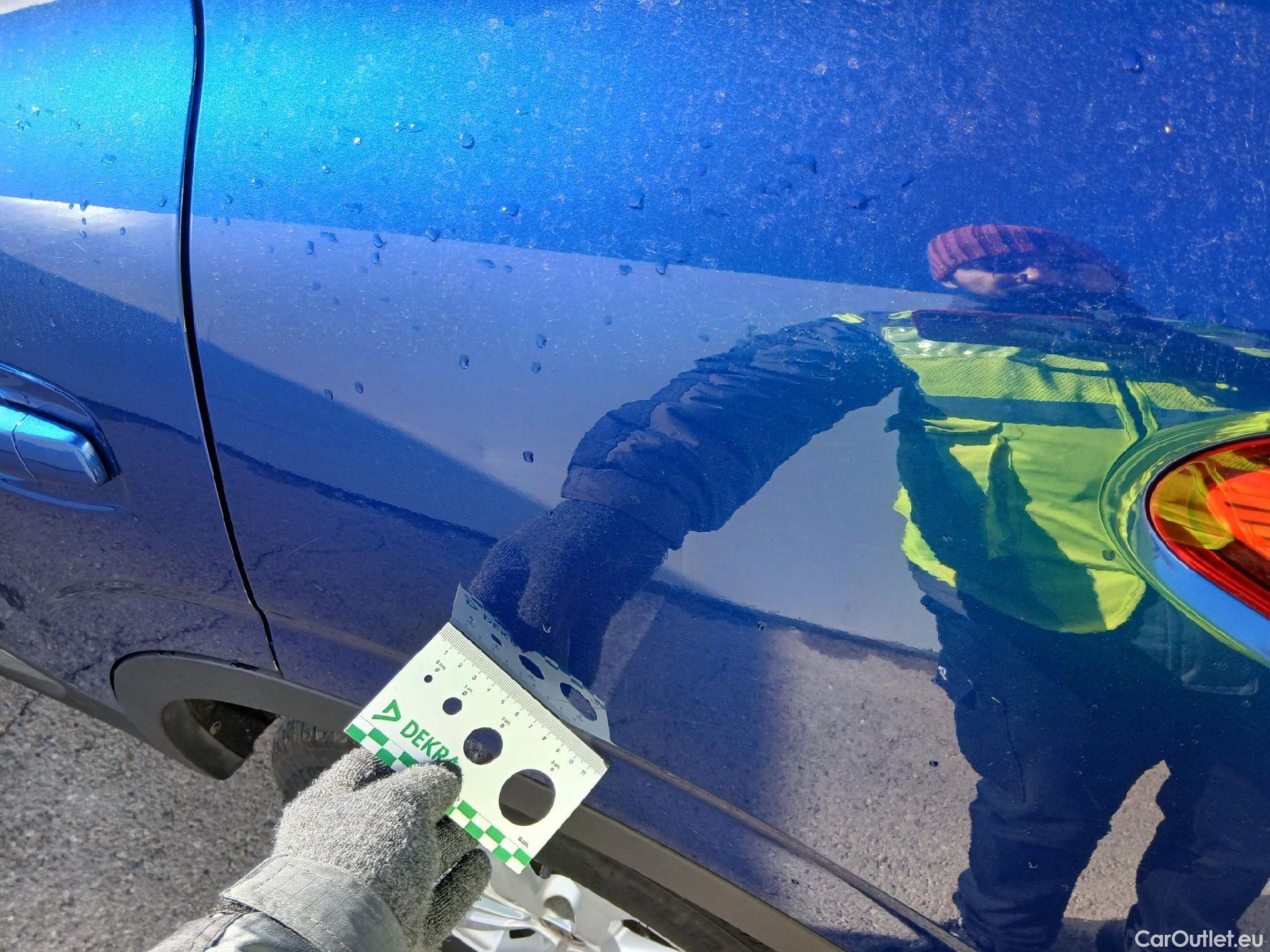  Renault  Kadjar RENAULT  / 2019 / 5P / crossover Intens Blue dCi 85kW (115CV) #11