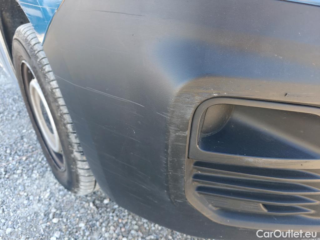  Peugeot  Partner PEUGEOT  / 2018 / 3P / furgón derivado de turismo Pro Standard 600kg BlueHDi 73kW #43