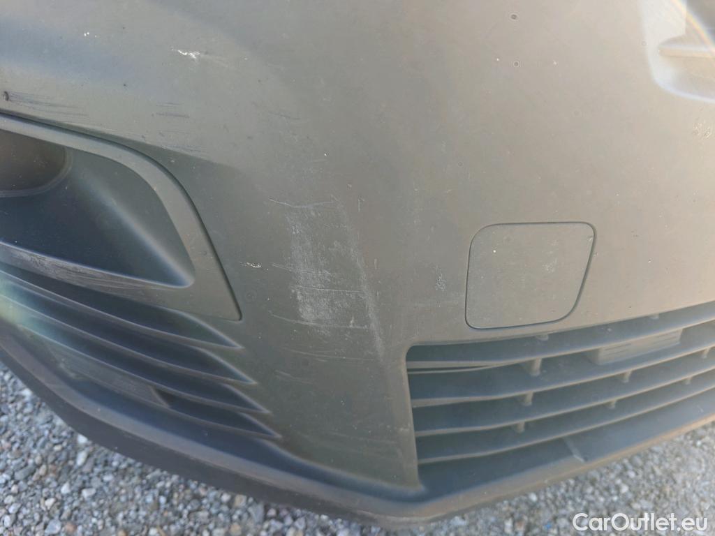  Peugeot  Partner PEUGEOT  / 2018 / 3P / furgón derivado de turismo Pro Standard 600kg BlueHDi 73kW #44