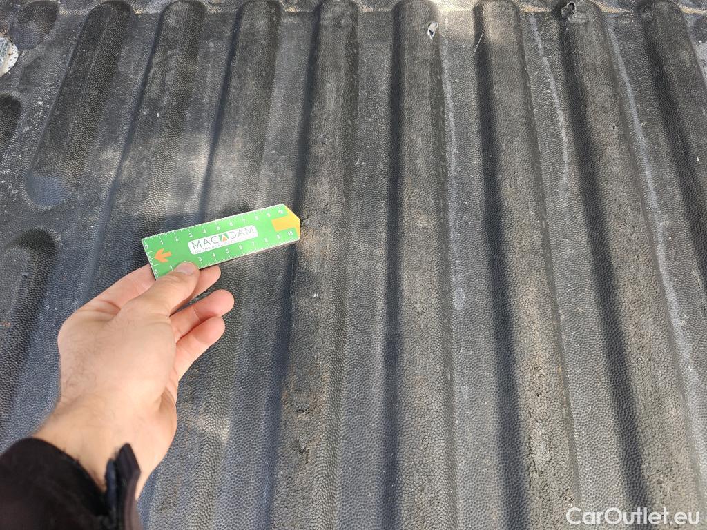  Peugeot  Partner PEUGEOT  / 2018 / 3P / furgón derivado de turismo Pro Standard 600kg BlueHDi 73kW #39