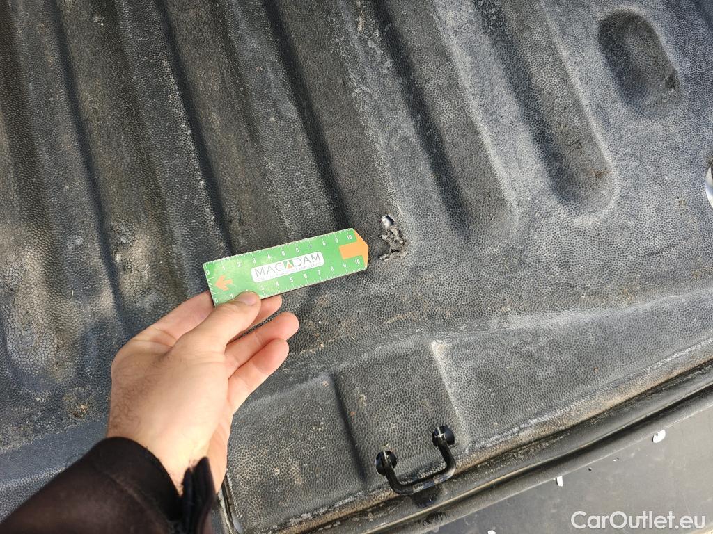  Peugeot  Partner PEUGEOT  / 2018 / 3P / furgón derivado de turismo Pro Standard 600kg BlueHDi 73kW #38