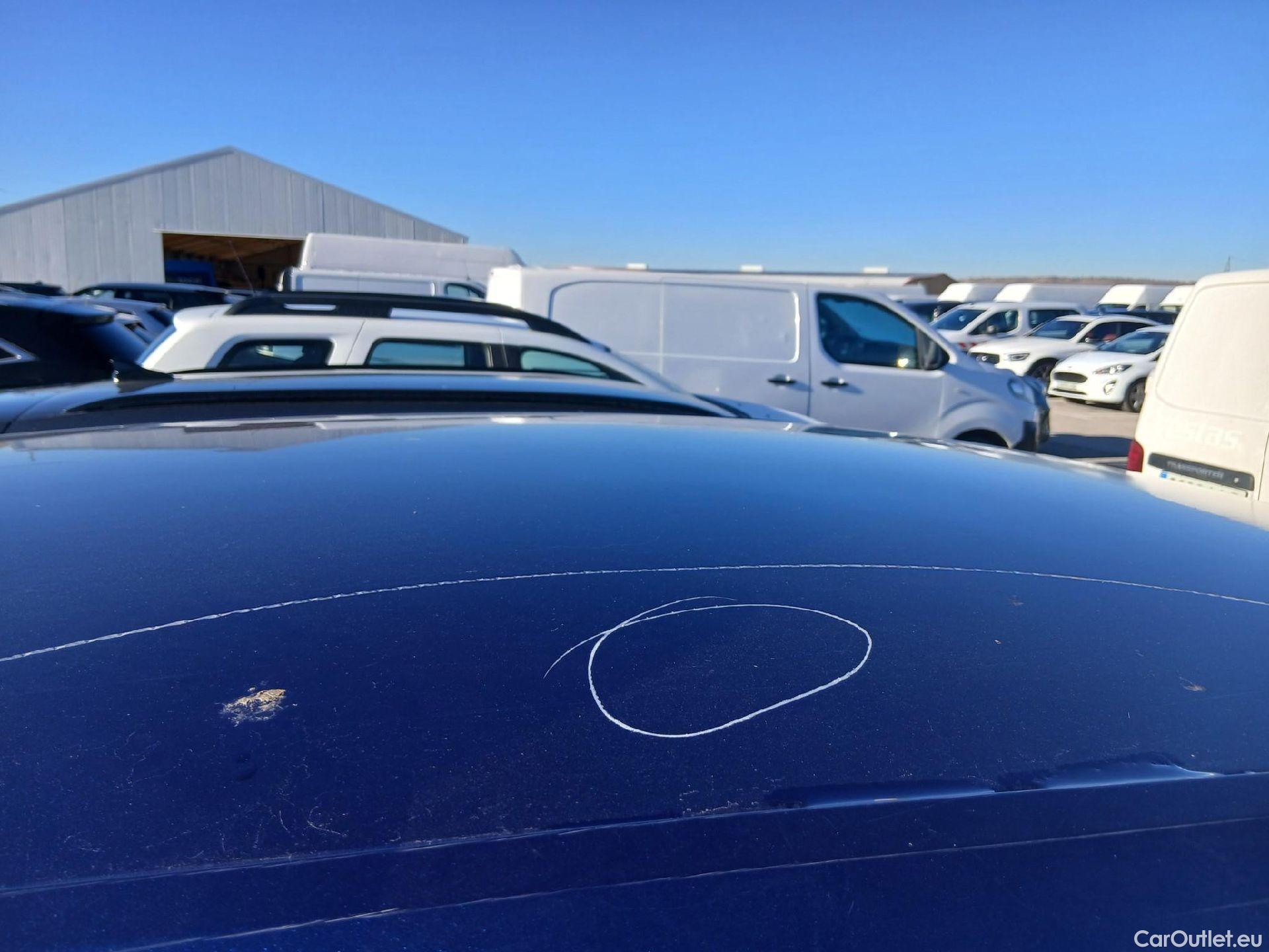  Renault  Captur RENAULT  / 2020 / 5P / todoterreno Intens TCe 90 #31