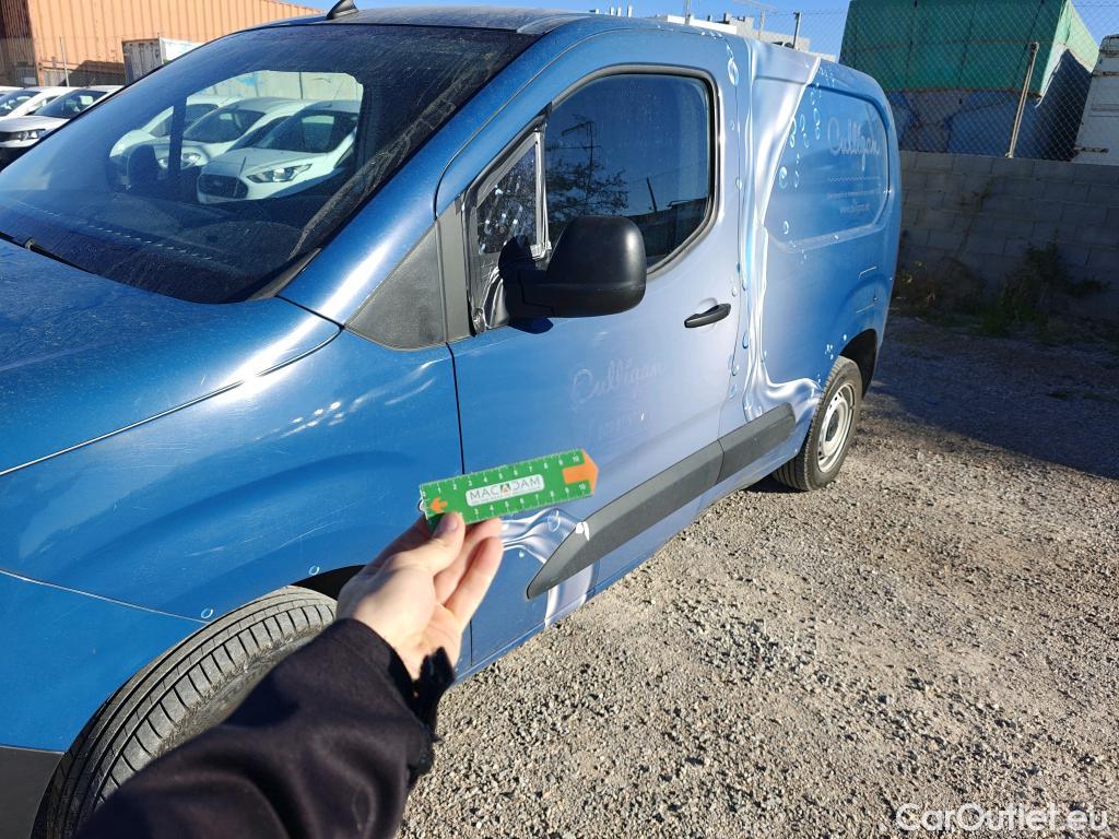  Peugeot  Partner PEUGEOT  / 2018 / 3P / furgón derivado de turismo Pro Standard 600kg BlueHDi 73kW #22