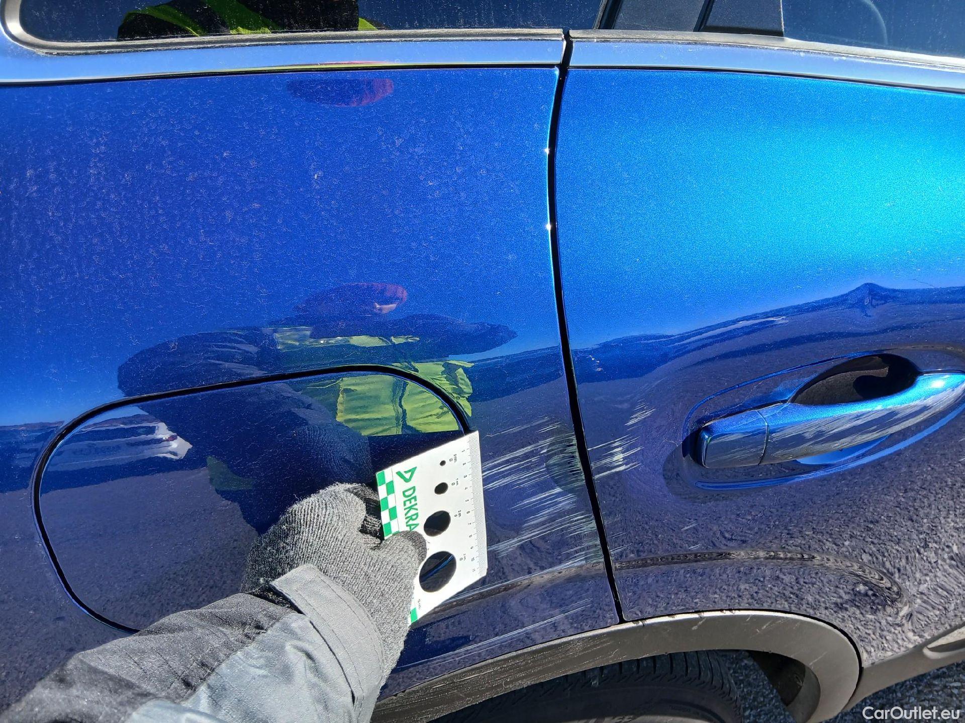  Renault  Kadjar RENAULT  / 2019 / 5P / crossover Intens Blue dCi 85kW (115CV) #19