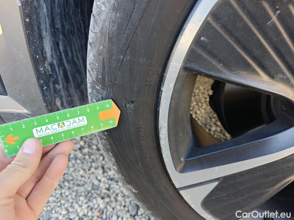  Cupra  Formentor CUPRA  / 2020 / 5P / todoterreno 1.4 e-Hybrid 150kW (204 CV) DSG (AC) #2