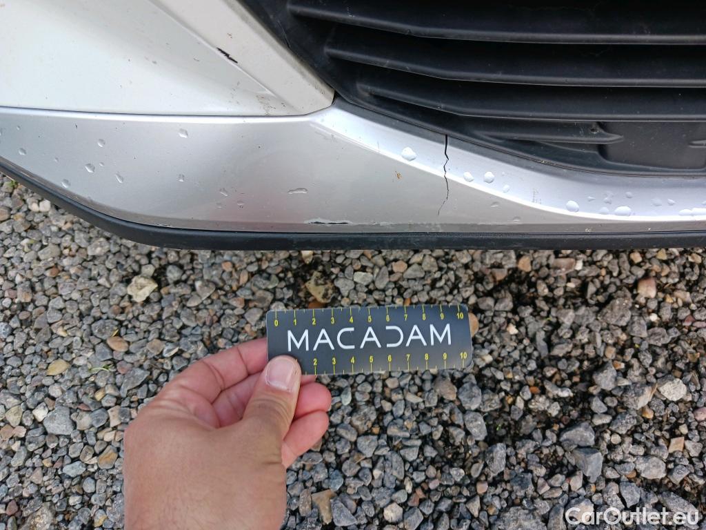  Peugeot  2008 PEUGEOT  / 2019 / 5P / todoterreno Allure BlueHDI 130 S&S EAT8 #31