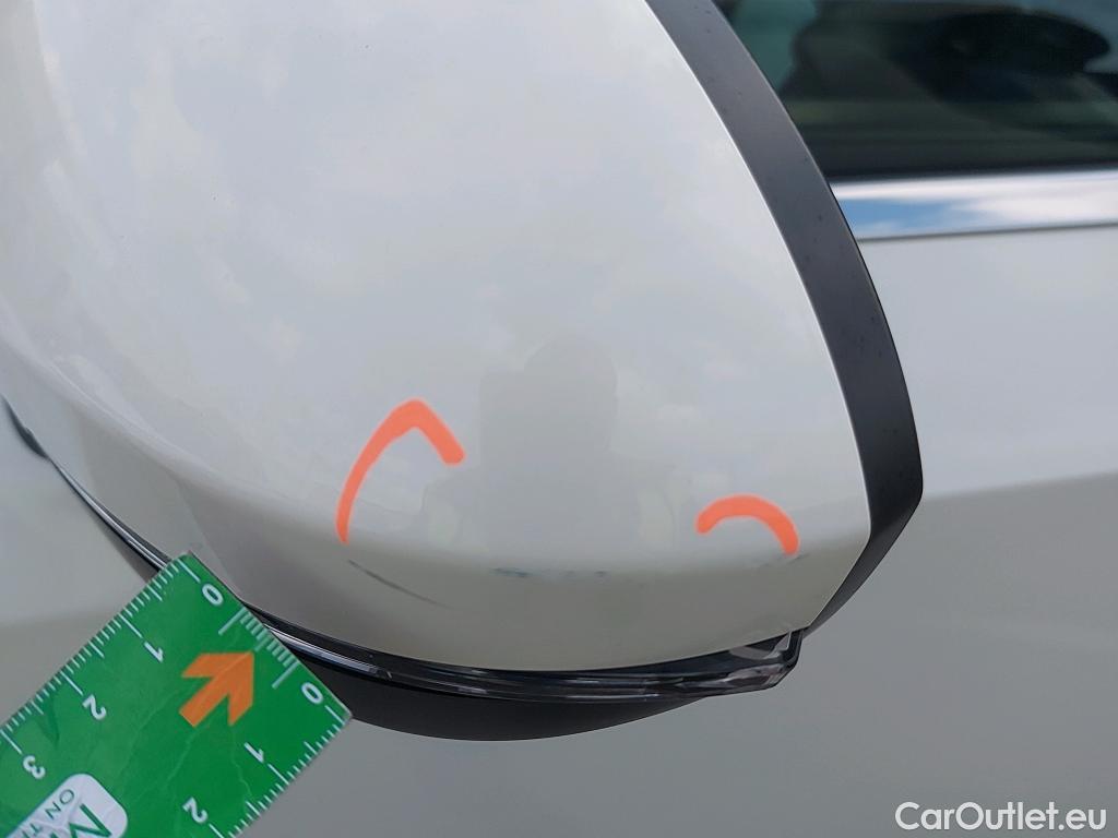  Nissan  Qashqai NISSAN  / 2021 / 5P / todoterreno DIG-T 116kW (158CV) mHEV Xtronic Acenta (AC2) #9