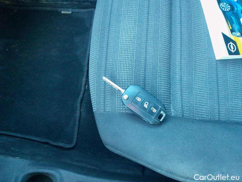  Opel  Combo OPEL  Life / 2018 / 5P / monovolumen compacto 1.5 TD 75kW (100CV) S/S Selective L #3