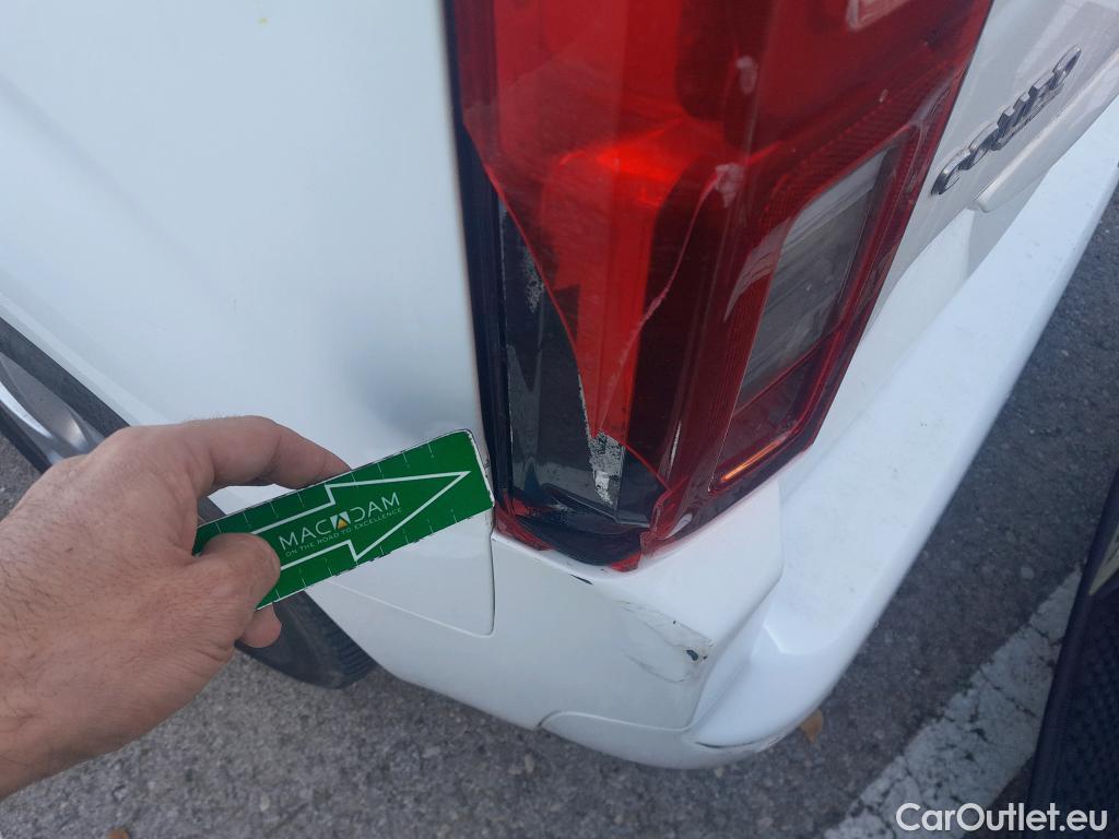  Opel  Combo OPEL  Life / 2018 / 5P / monovolumen compacto 1.5 TD 75kW (100CV) S/S Selective L #8