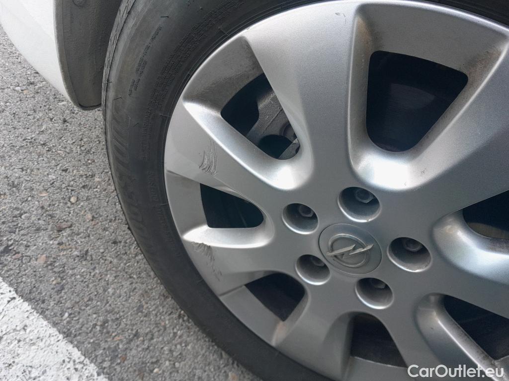  Opel  Combo OPEL  Life / 2018 / 5P / monovolumen compacto 1.5 TD 75kW (100CV) S/S Selective L #19