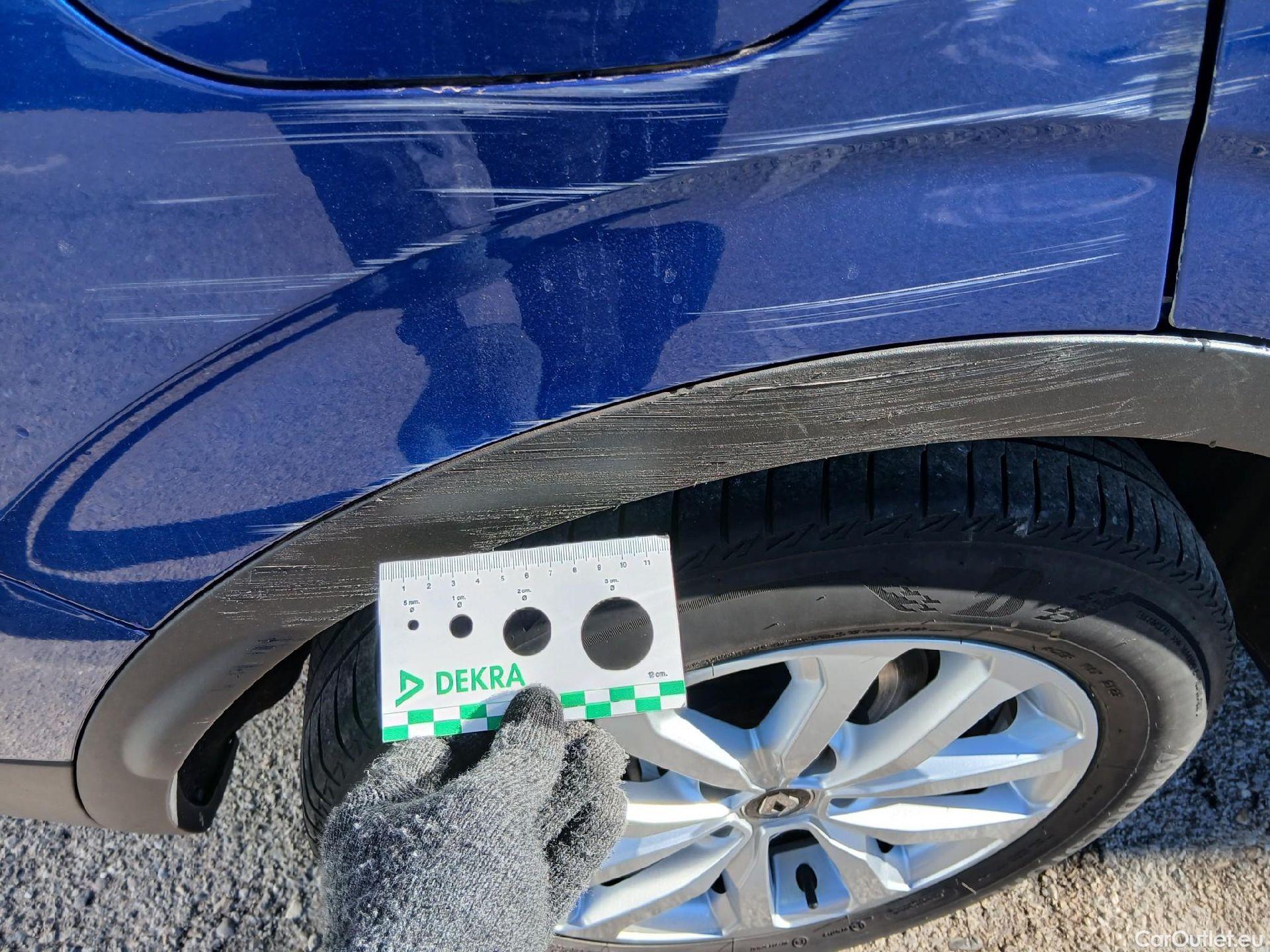  Renault  Kadjar RENAULT  / 2019 / 5P / crossover Intens Blue dCi 85kW (115CV) #21