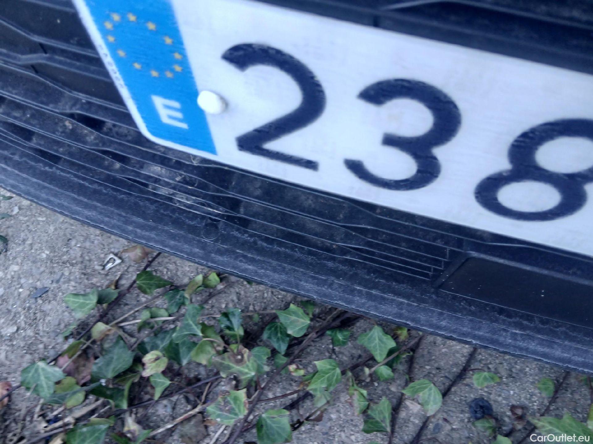  Seat  Arona SEAT  / 2017 / 5P / todoterreno 1.0 TSI 70kW (95CV) Style Edition Eco (CX) #3